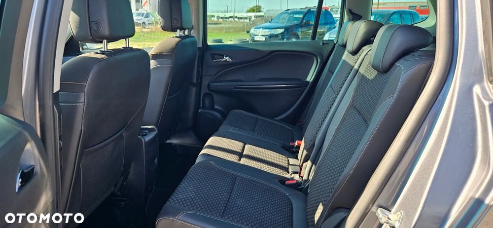 Opel Zafira 1.4 T Cosmo - 22