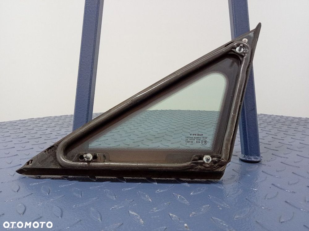 SEAT ALTEA SZYBA KAROSERYJNA PRZÓD PRAWA 09 - 3