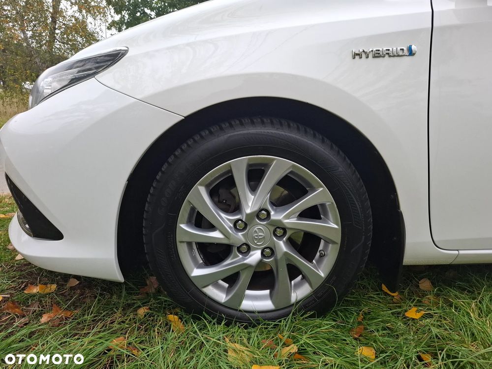 Toyota Auris 1.8 HSD Luna - 20