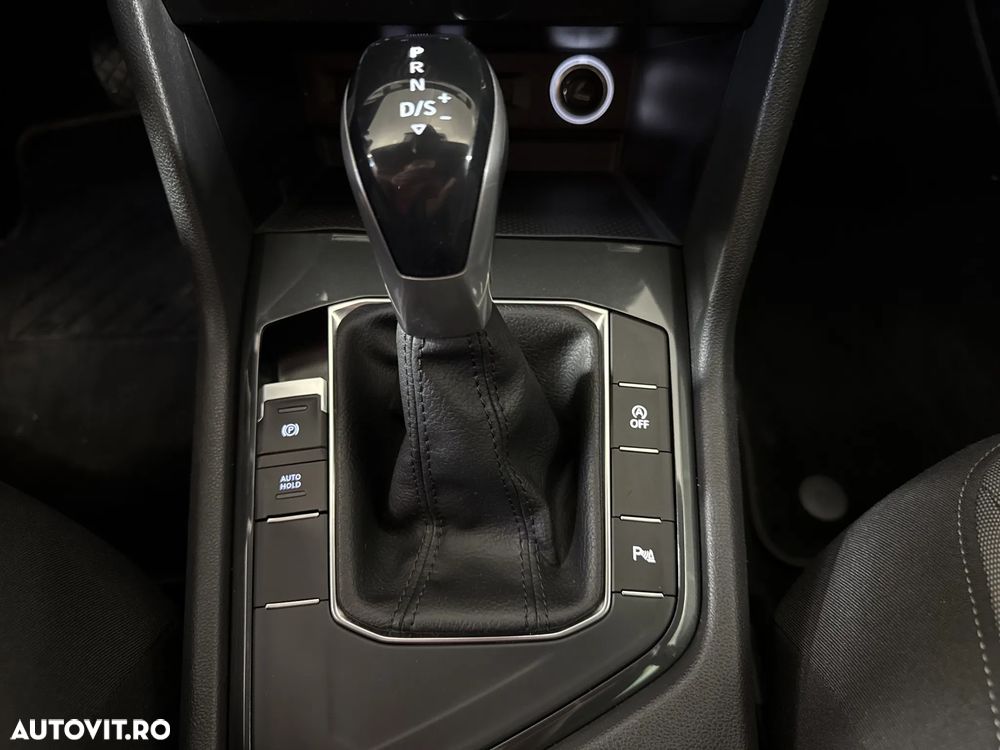 Volkswagen Tiguan - 18
