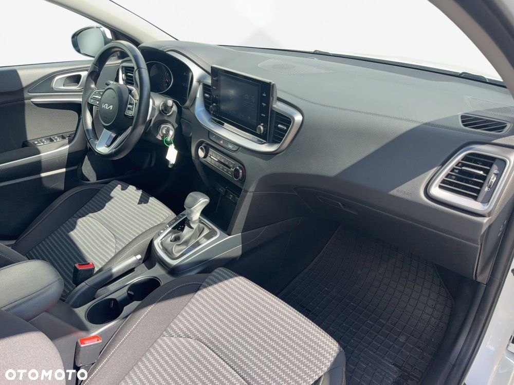 Kia Ceed - 18