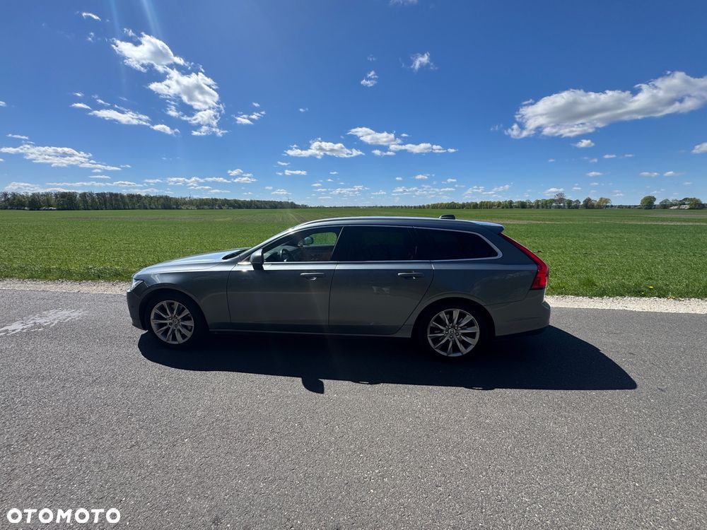 Volvo V90 T5 Momentum - 4