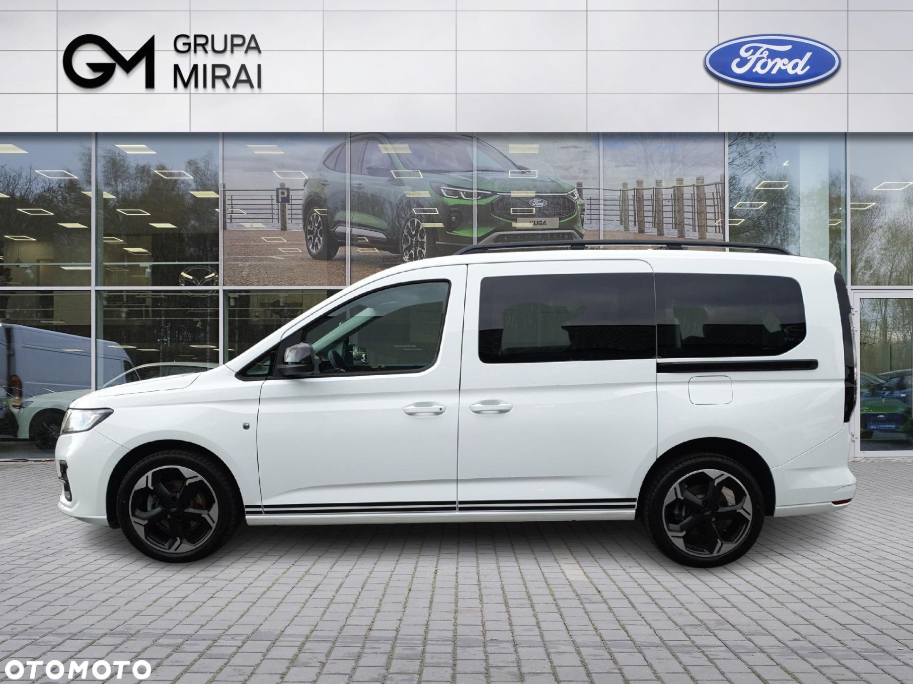 Ford Tourneo Connect Grand 2.0 EcoBlue Sport - 2