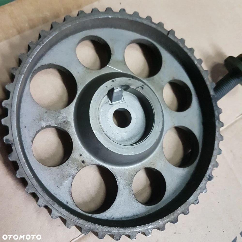 podpora koło pasowe wałka rozrządu doblo siena palio lancia punto seicento cinQecento uno panda 1.2 1.1 8v 96- - 16