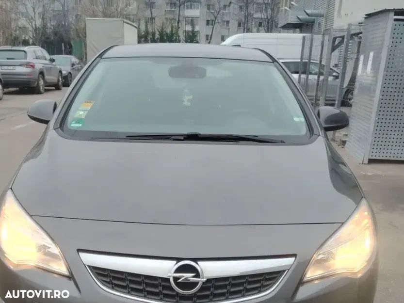 Opel Astra 1.4 ECOTEC Active - 2