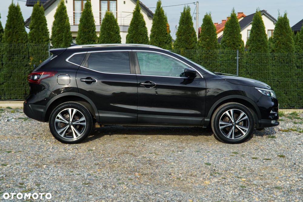 Nissan Qashqai 1.3 DIG-T N-Connecta - 9