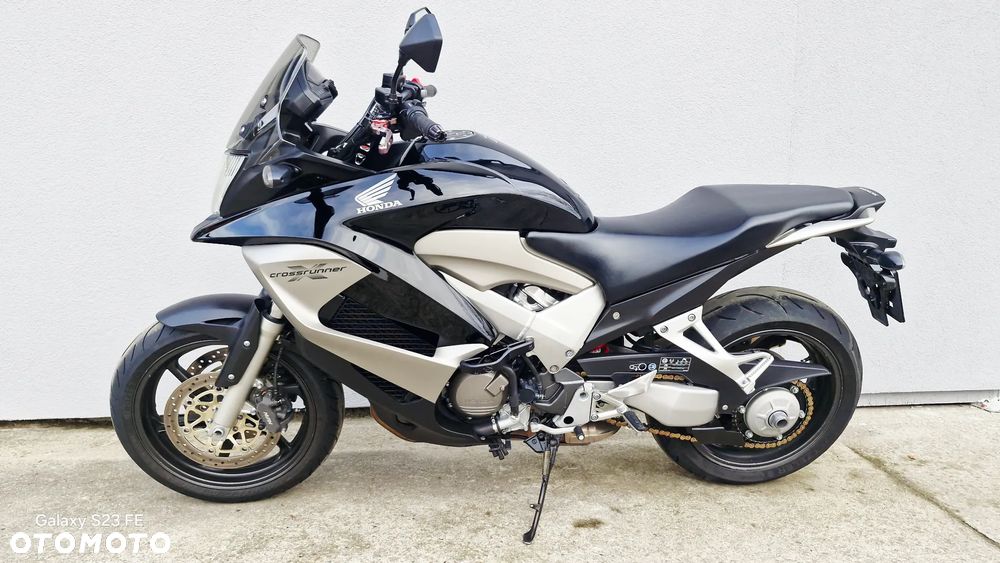 Honda VFR - 4