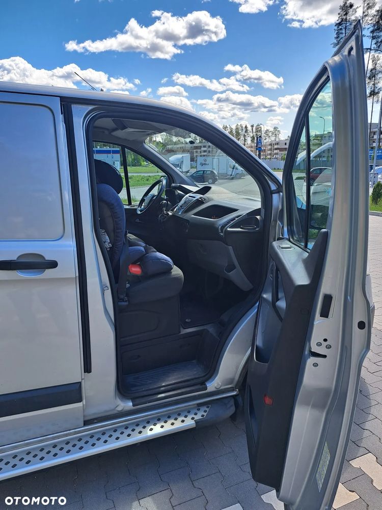 Ford TRANSIT CUSTOM - 16