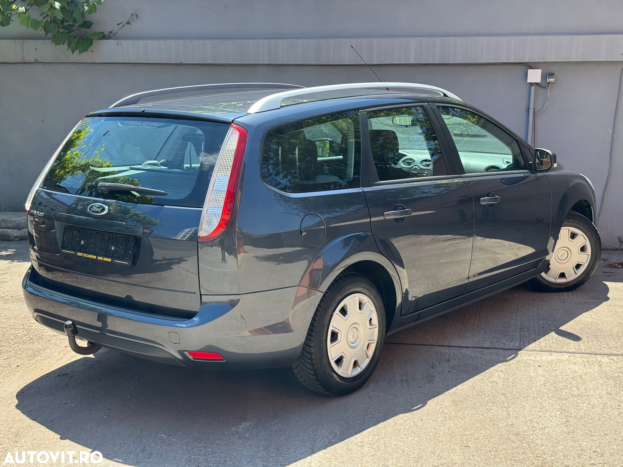 Ford Focus Turnier 1.6 Ti-VCT Ambiente - 3