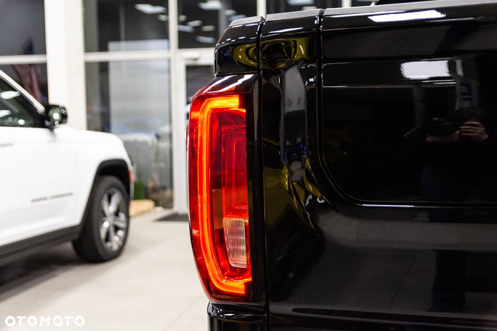 GMC Sierra - 10