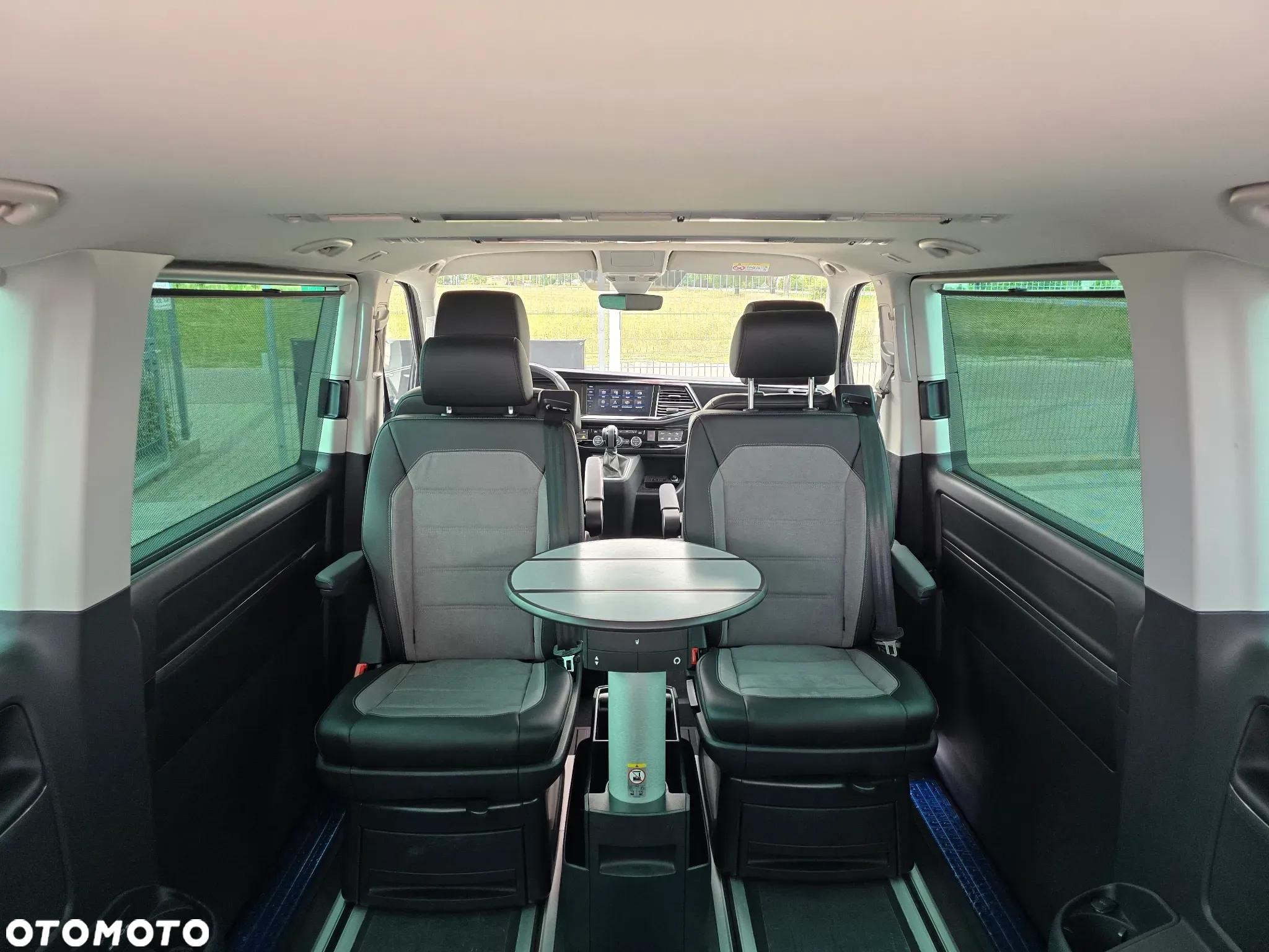 Volkswagen Multivan 6.1 2.0 TDI L1 Highline 4Motion DSG - 20