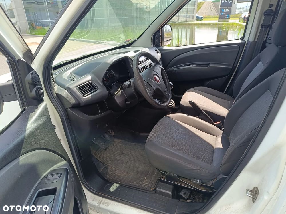 Fiat DOBLO - 10