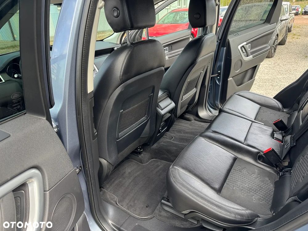 Land Rover Discovery Sport - 25