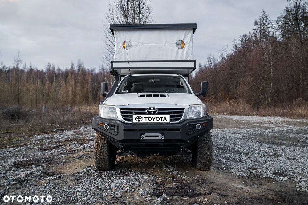 Toyota Hilux 4x4 Extra Cab - 7