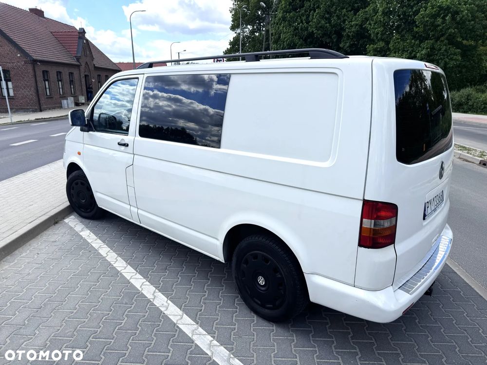 Volkswagen Transporter T5 - 12