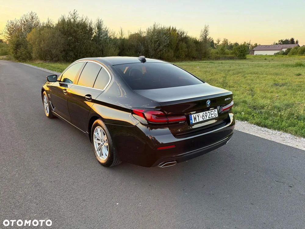 BMW Seria 5 530e - 15