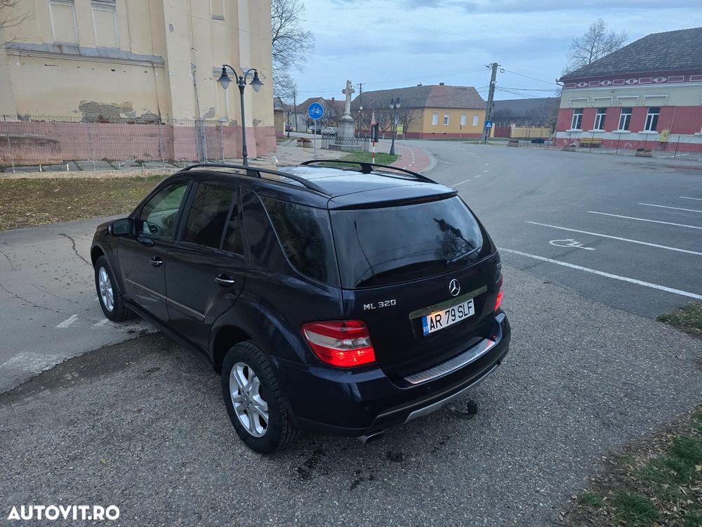 Mercedes-Benz ML 320 CDI Aut - 4