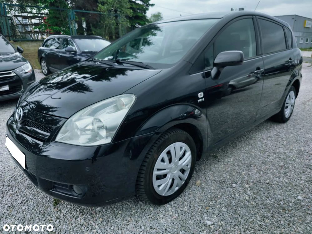 Toyota Corolla Verso - 22