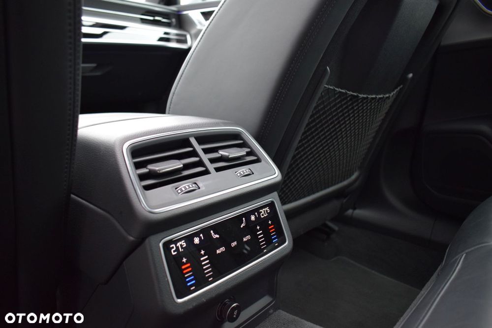 Audi A6 Avant 45 TFSI quattro S tronic - 14