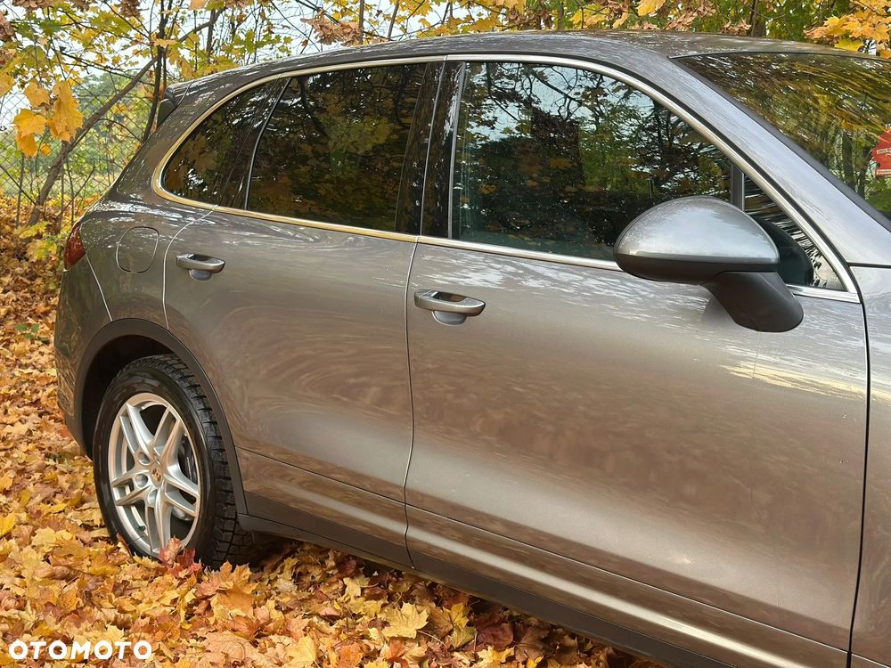 Porsche Cayenne Standard - 14