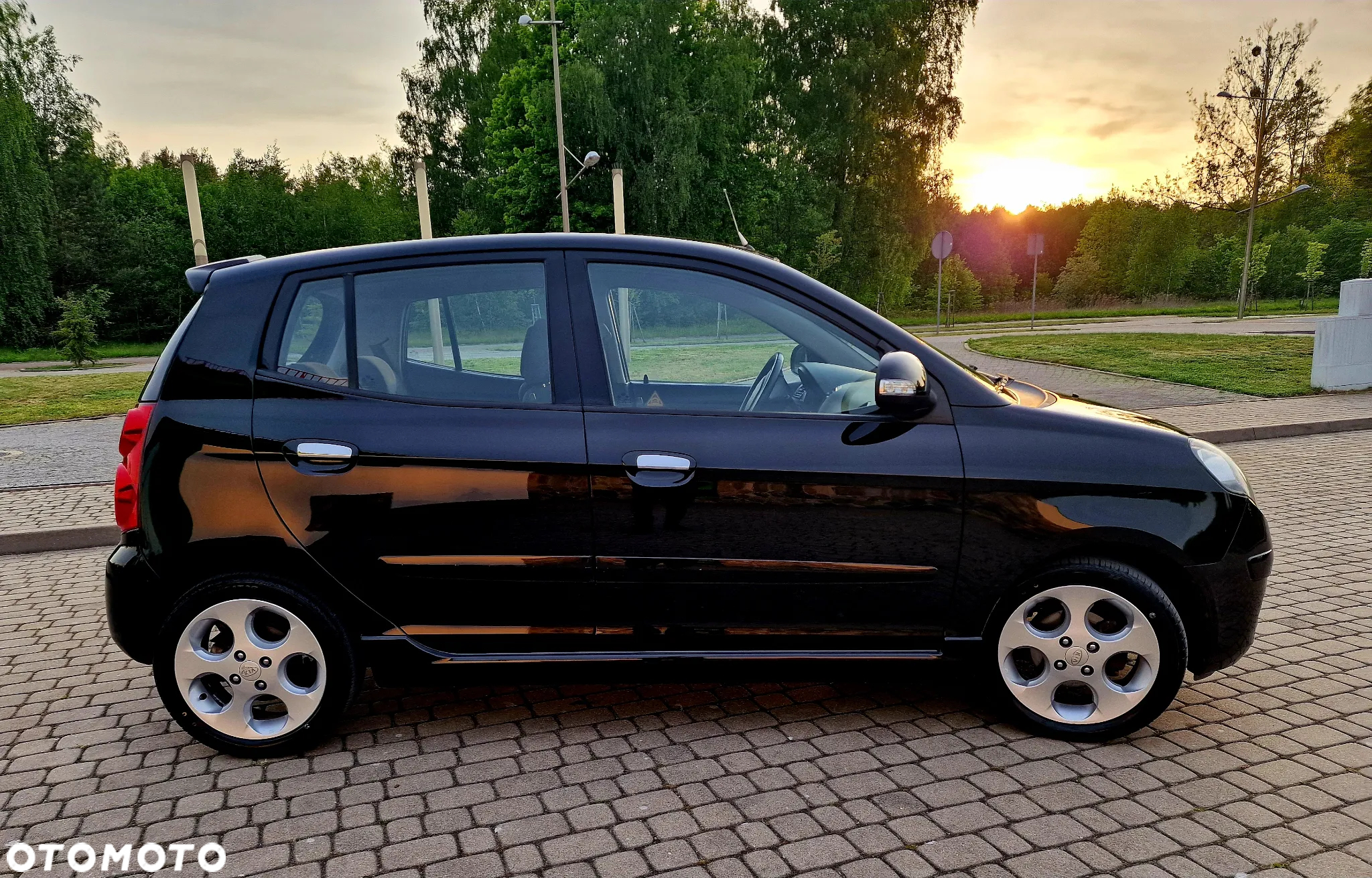 Kia Picanto 1.1 - 7