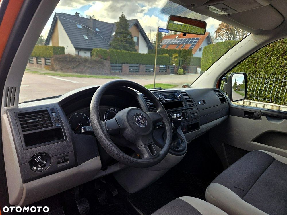 Volkswagen Transporter - 10