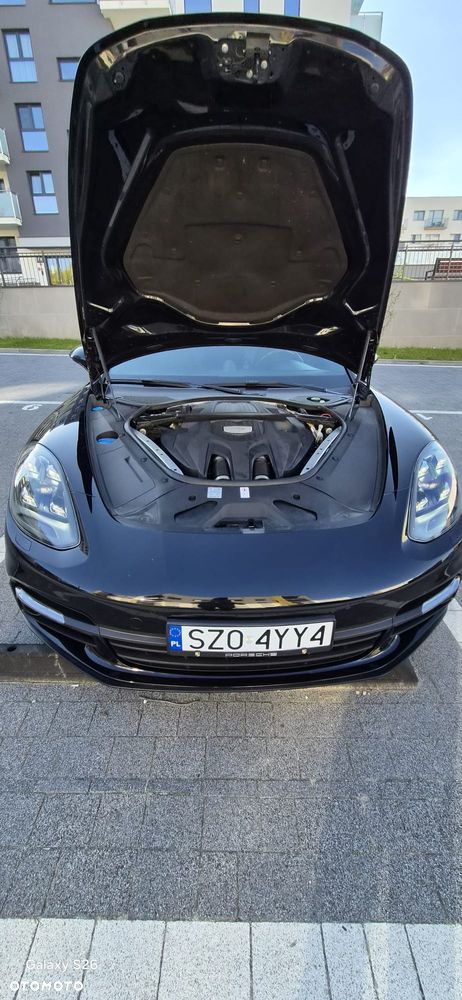 Porsche Panamera 4S - 8
