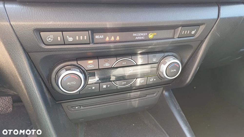 Mazda 3 SKYACTIV-G 120 Sports-Line - 24