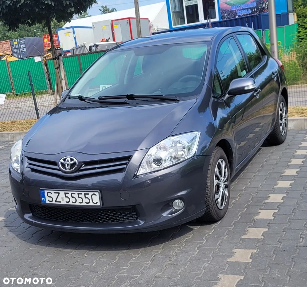 Toyota Auris 1.33 VVT-i Active - 1