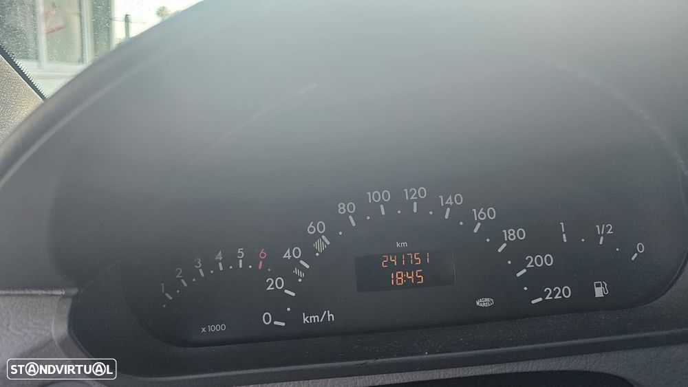 Mercedes-Benz A 140 Classic - 3