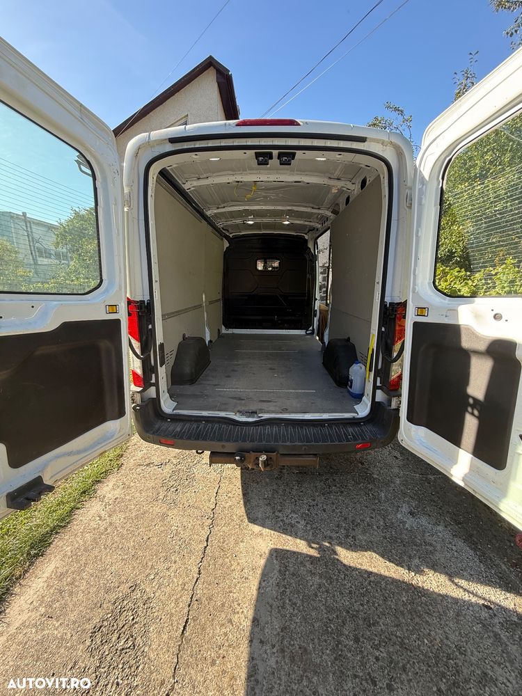 Ford Transit - 12