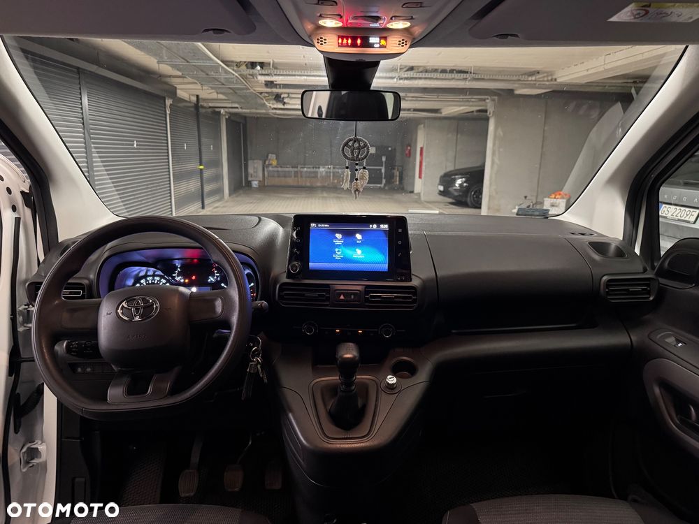 Toyota Proace City Verso Long 1.5 D-4D Business - 9