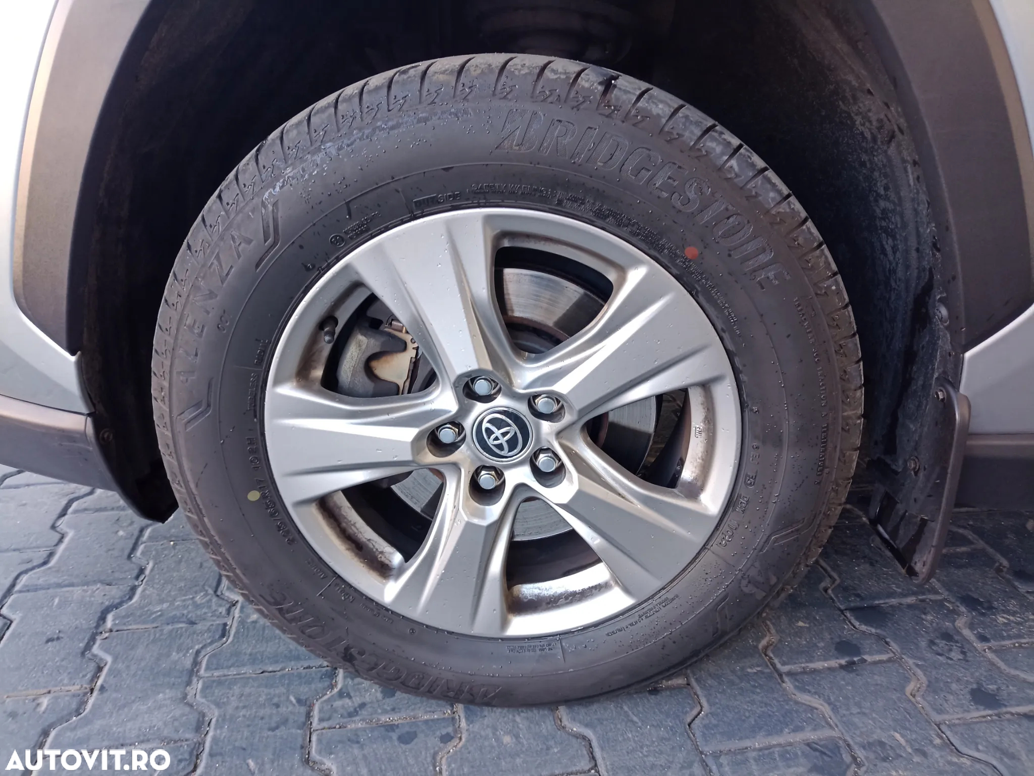 Toyota RAV4 2.0P CVT AWD Dynamic - 4