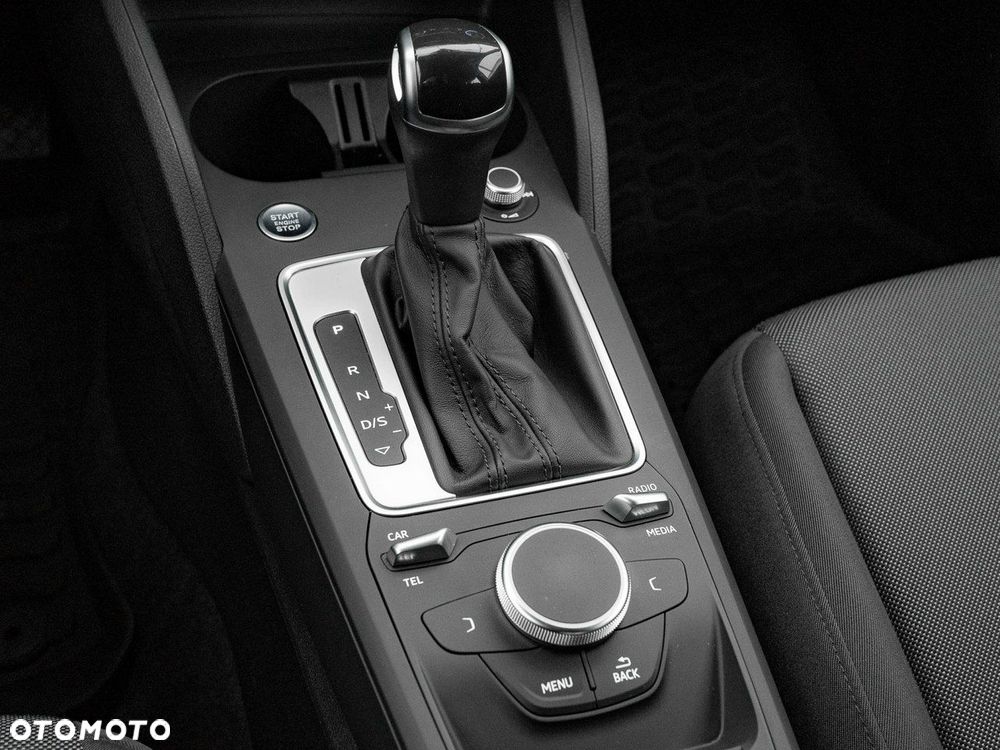 Audi Q2 35 TFSI S tronic - 16