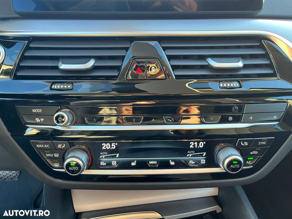 BMW Seria 5 530e Aut. - 7