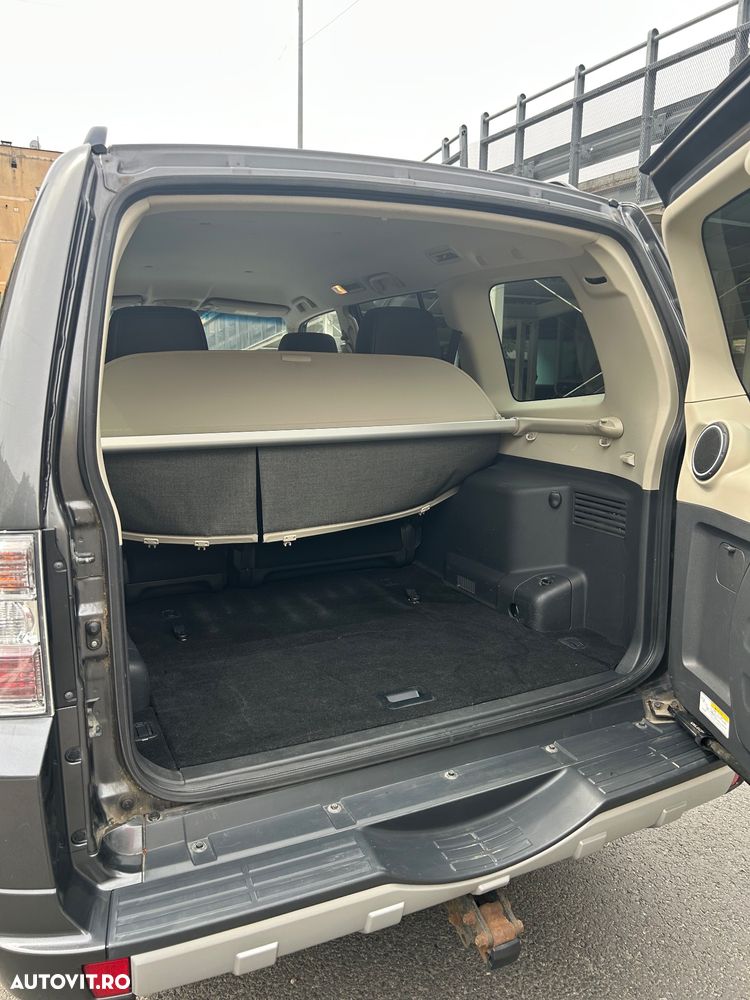 Mitsubishi Pajero 3.2 DI-D Instyle - 31