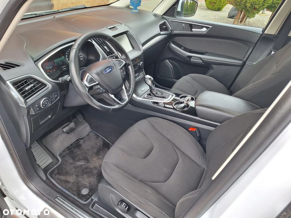 Ford S-Max - 14