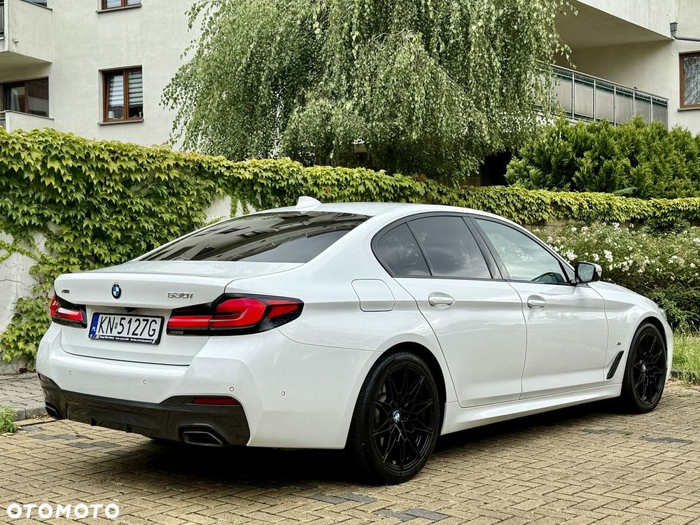 BMW Seria 5 530i xDrive M Sport sport - 4