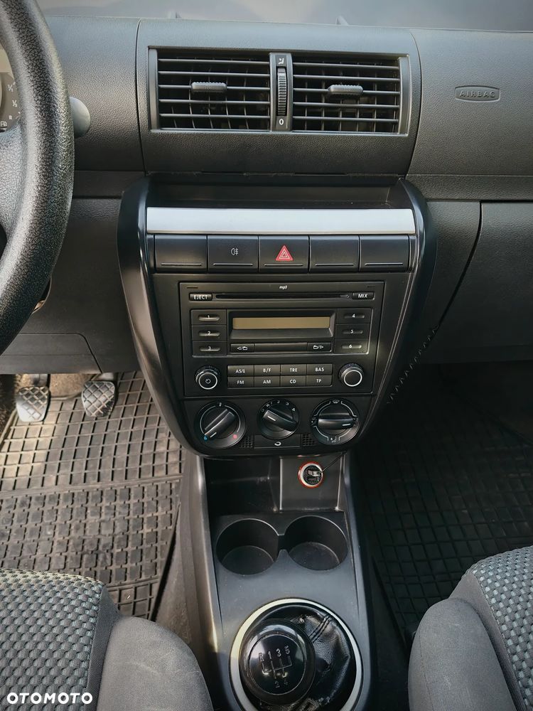 Volkswagen Fox 1.4 TDI - 7