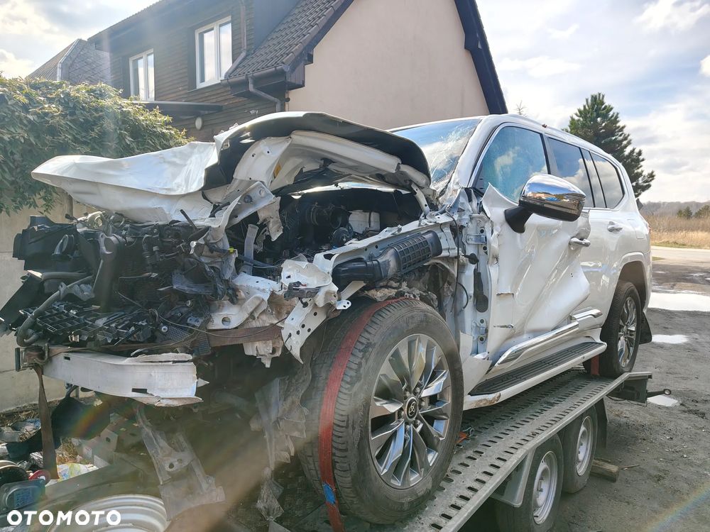 Toyota Land Cruiser - 15