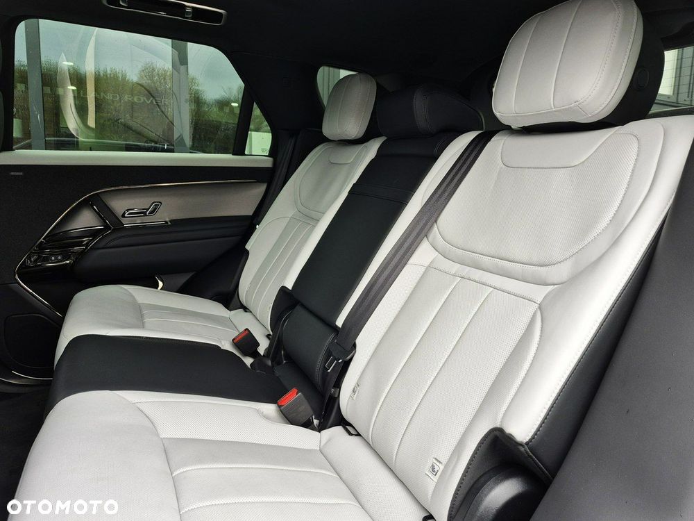 Land Rover Range Rover Sport - 25