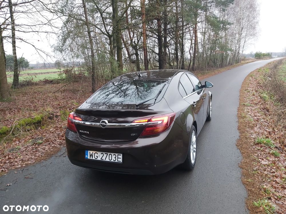 Opel Insignia 2.0 CDTI Cosmo S&S - 9
