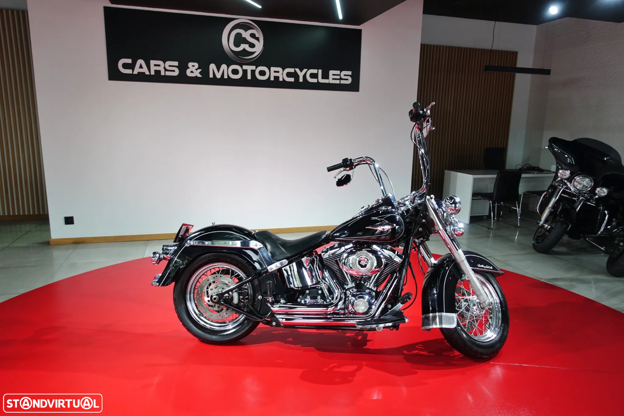 Harley-Davidson Softail - 2