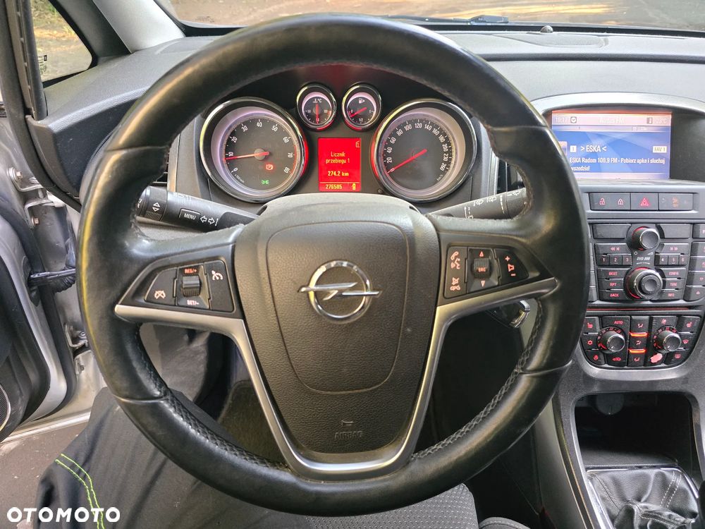 Opel Astra 1.4 T Cosmo - 7