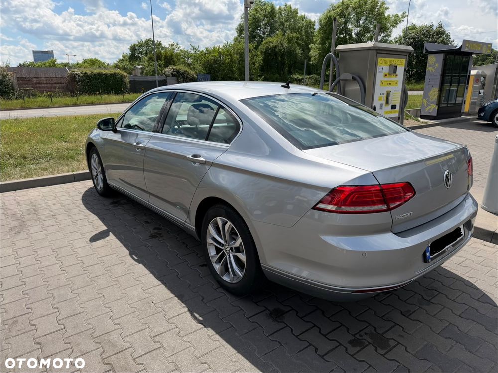 Volkswagen Passat 1.8 TSI BMT Comfortline DSG - 2