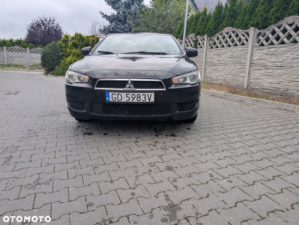 Mitsubishi Lancer - 2