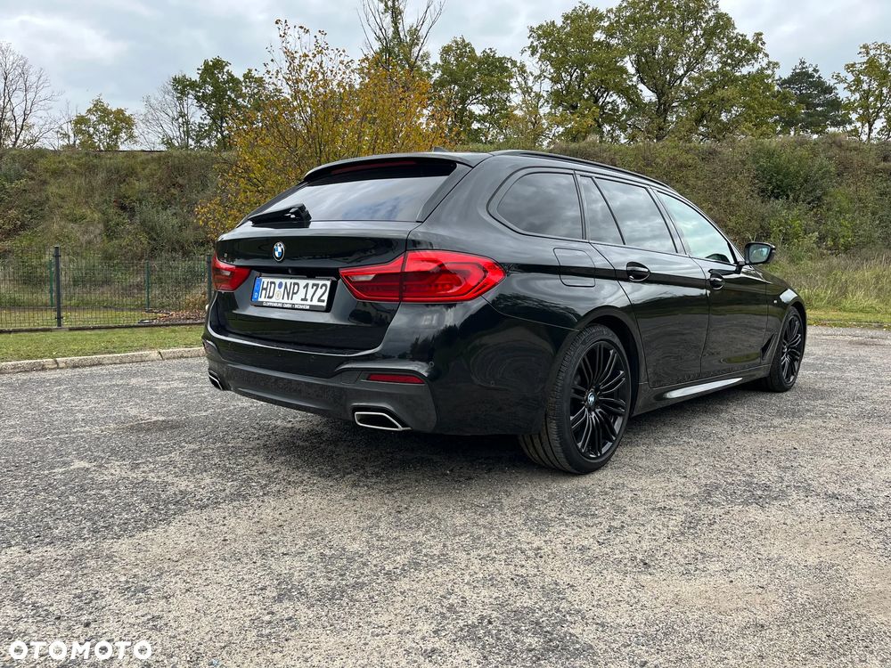 BMW Seria 5 520d M Sport - 6