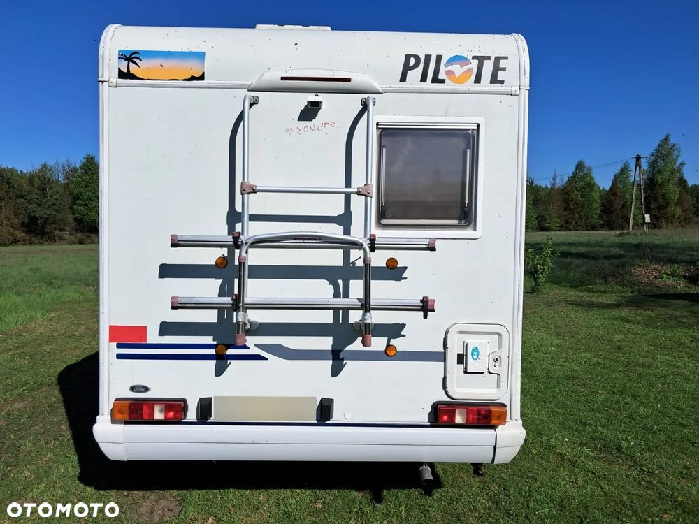 Ford Transit - 12