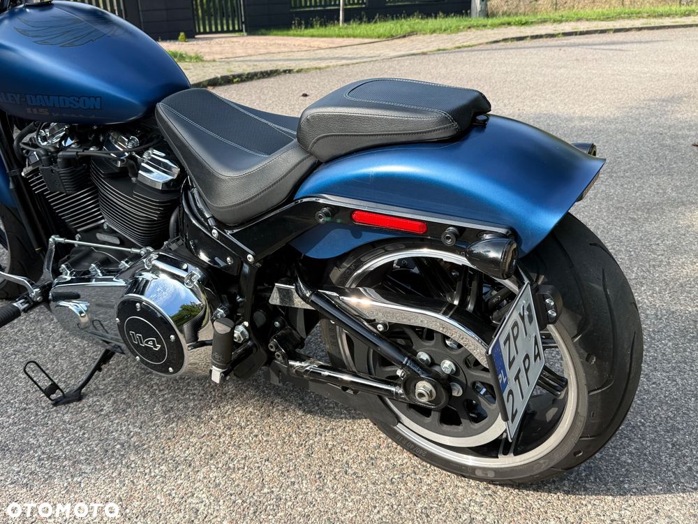 Harley-Davidson Softail Breakout - 6