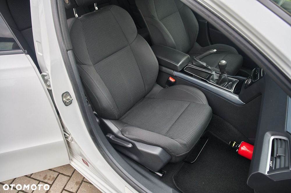 Peugeot 508 HDi FAP 140 Active - 30